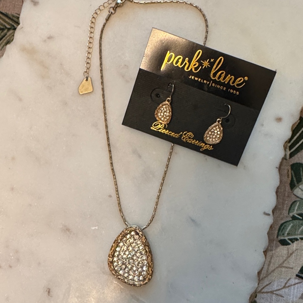 Park Lane Gold Necklace & Earrings with Australian Crystal Accents